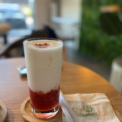 My Piknic Sandwich Cafe - Strawberry frappe