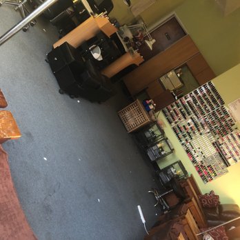 Marina Nails - Dirty nail shop . Unsanitary - Nail Salons Near Me - San Francisco, California Marina Nails - Dirty nail shop . Unsanitary - Nail Salons Near Me - San Francisco, California