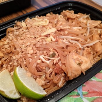 Chang Thai Kitchen - Chicken pad thai - Thai Near Me - Toms River, New Jersey Chang Thai Kitchen - Chicken pad thai - Thai Near Me - Toms River, New Jersey
