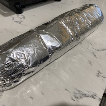 Tacos Sinaloa - Carne Asada Súper Burrito - Food Trucks Near Me - Oakland, California