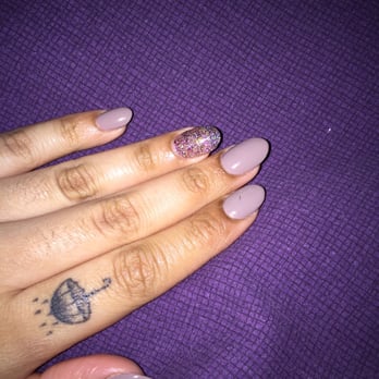 Bliss Nails - Nail Salons Near Me - Chicago, Illinois