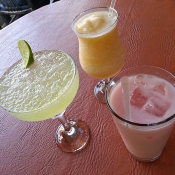 The Guanaquita Restaurant - Margarita, peach smoothie and cevada (left to right) - Salvadoran Near Me - Kitchener, Ontario The Guanaquita Restaurant - Margarita, peach smoothie and cevada (left to right) - Salvadoran Near Me - Kitchener, Ontario