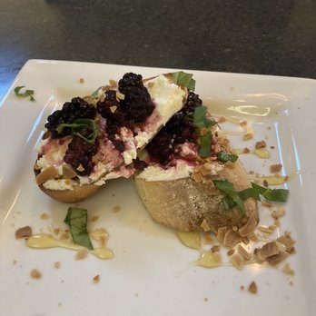 Baers City Winery - Blackberry and goat cheese toast - our favorite app by far - Wine Bars Near Me - New Albany, Indiana