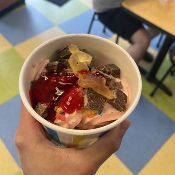 Toppins Frozen Yogurt - Ice Cream & Frozen Yogurt Near Me - Oak Harbor, Washington Toppins Frozen Yogurt - Ice Cream & Frozen Yogurt Near Me - Oak Harbor, Washington