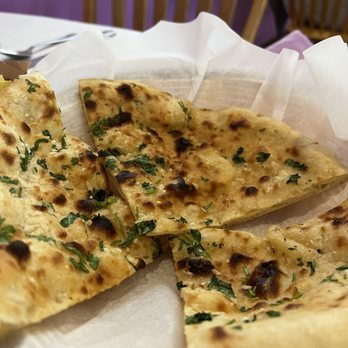 Naan and Dosa - Garlic naan - Indian Near Me - Albuquerque, New Mexico