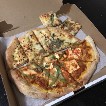 Papa Pancho Pizza - Tandoori Paneer Makhani Pizza n Chilli Cheese Garlic Bread - Pizza Near Me - Edison, New Jersey