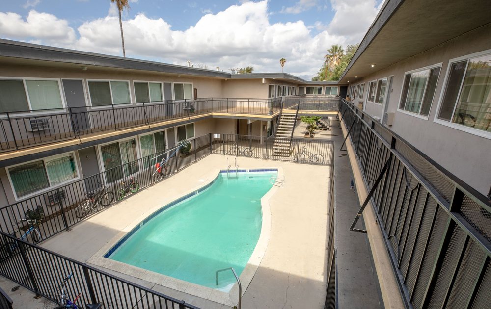 HOMESTEAD AT SATICOY Request Information 21205 Saticoy St, Canoga