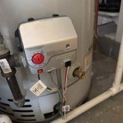 Rocket Plumbing Chicago - Furnace now working and he gave me some tips on restarting the furnace in the future.