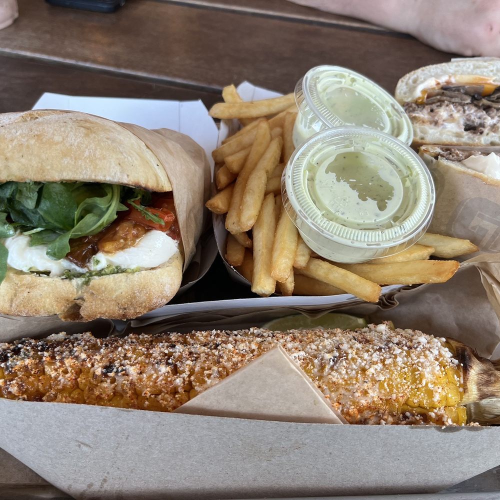 Gott's St. Helena - Trying all new stuff tonight - Burgers Near Me - Saint Helena, California Gott's St. Helena - Trying all new stuff tonight - Burgers Near Me - Saint Helena, California
