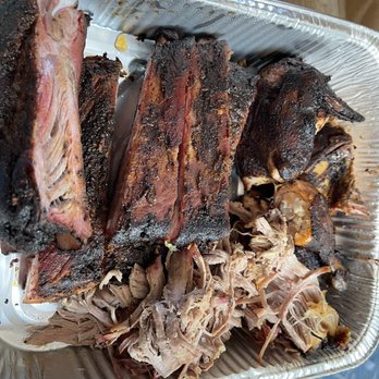 KINSmoke - You could grow a cactus in this tray. - Barbeque Near Me - Healdsburg, California