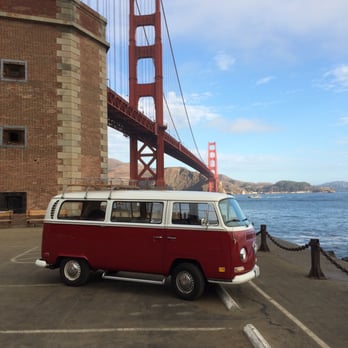 Vantigo - Two Classics - the bridge and the bus! - Wine Tours Near Me - San Francisco, California Vantigo - Two Classics - the bridge and the bus! - Wine Tours Near Me - San Francisco, California