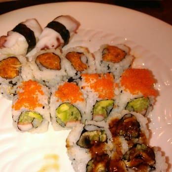 Sushi Ai - Oct, Cali, Eel and spicy Cali roll - Beer, Wine & Spirits Near Me - St Charles, Missouri