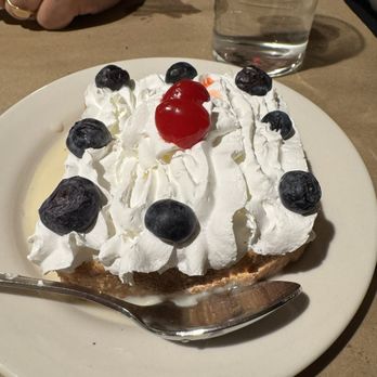 Lazaro's Cuban Cuisine - Tres leches cake - Cuban Near Me - Roswell, Georgia Lazaro's Cuban Cuisine - Tres leches cake - Cuban Near Me - Roswell, Georgia