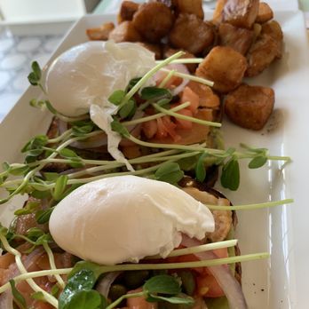 Pür & Simple - Breakfast & Brunch Near Me - Whitby, Ontario