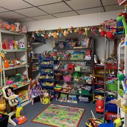 Faithful Mission Thrift Store - Awesome toy room!!