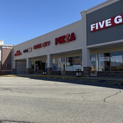 La Gondola Pizzeria  - Storefront