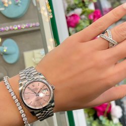 Robinson's Jewelers - Diamond jewelry and pre-owned Rolex at Robinson's Jewelers Las Olas.