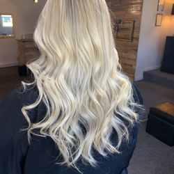 Paragon Salon
