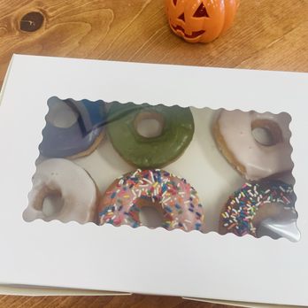 Island Glazed - 1/2 dozen assorted. Guava and lilikoi are the true winners here. - Coffee & Tea Near Me - Aiea, Hawaii Island Glazed - 1/2 dozen assorted. Guava and lilikoi are the true winners here. - Coffee & Tea Near Me - Aiea, Hawaii