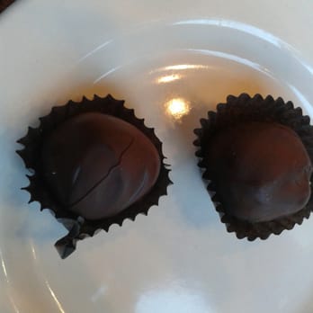 City News Cafe - Gratis truffles - Coffee & Tea Near Me - Chicago, Illinois