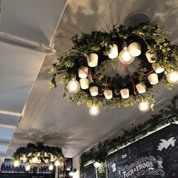 Four Frogs Creperie Lane Cove - Cute light fixtures