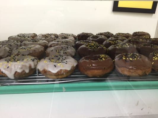 Better-Maid Donut Co by null