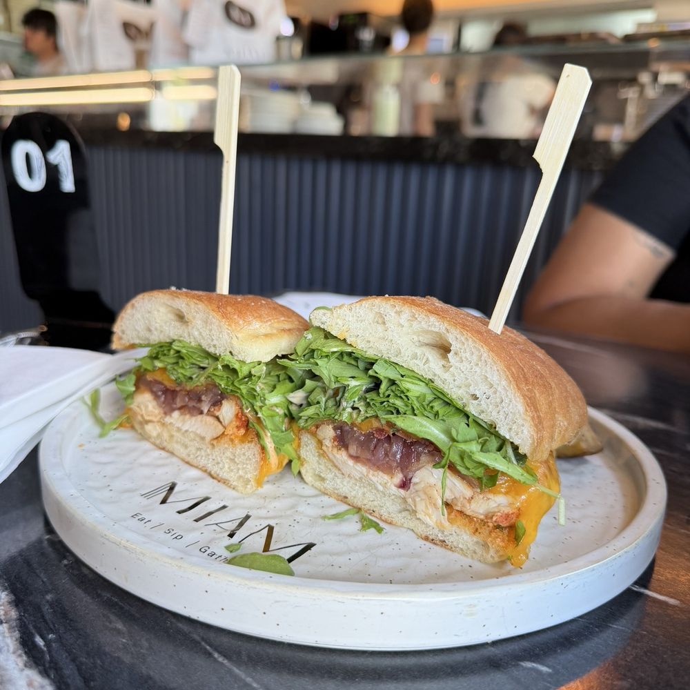 Miam Cafe - Chicken sandwhich - Breakfast & Brunch Near Me - Miami Beach, Florida Miam Cafe - Chicken sandwhich - Breakfast & Brunch Near Me - Miami Beach, Florida