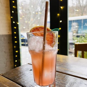 Cañave - Hemingway's Lover - Bars Near Me - New York, New York