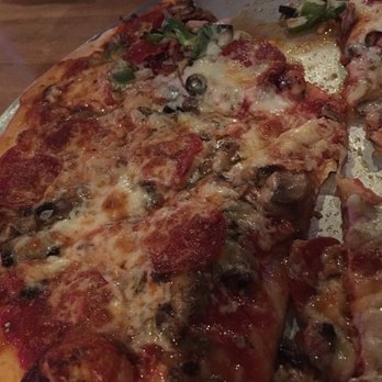 Vintage Pizzeria - Pizza Near Me - Chamblee, Georgia