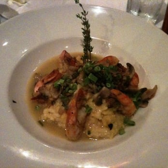 Ouisie's Table - Shrimp and Cheese Grits - New American Near Me - Houston, Texas Ouisie's Table - Shrimp and Cheese Grits - New American Near Me - Houston, Texas