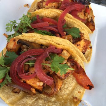Simple Cafe - Grilled tofu, onion & peppers in soft corn tortillas with spicy sauce - New American Near Me - Ashland, Oregon