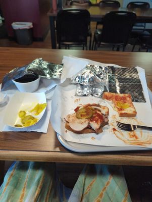 Tony DeMaria's BBQ by null