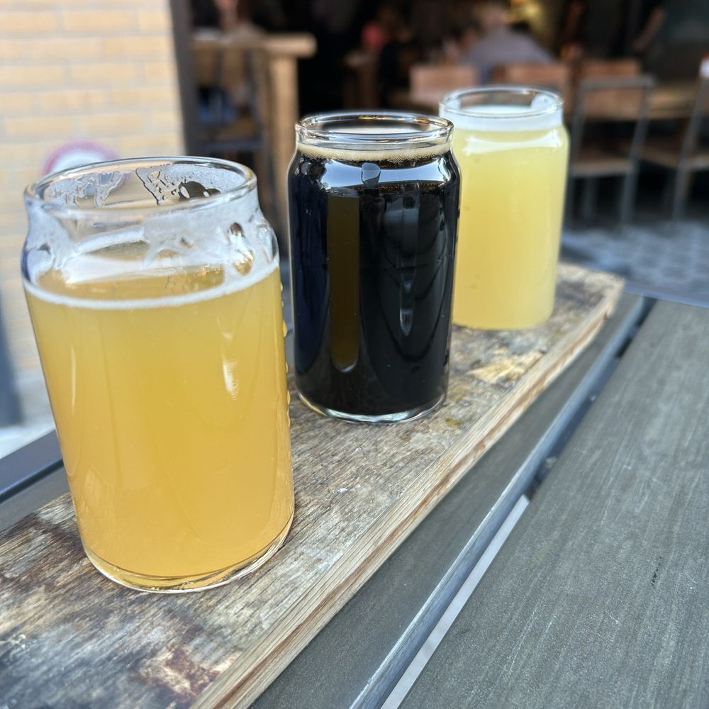 The Burger Social - Beer flight - Bars Near Me - Wheaton, Illinois The Burger Social - Beer flight - Bars Near Me - Wheaton, Illinois