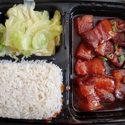 Braised kurobuta pork belly in brown sauce meal Braised kurobuta pork belly in brown sauce meal