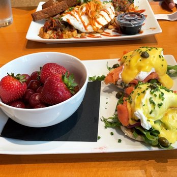 Dime Store - Smoked Salmon Benedict and French Toast - Breakfast & Brunch Near Me - Detroit, Michigan