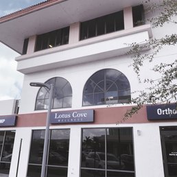Exterior outside entrance of Lotus Cove Wellness - Lotus Cove entrance - Boca Raton, Florida Exterior outside entrance of Lotus Cove Wellness - Lotus Cove entrance - Boca Raton, Florida