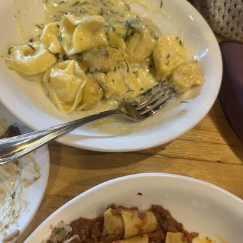 Mona Lisa's - Italian Near Me - Eau Claire, Wisconsin Mona Lisa's - Italian Near Me - Eau Claire, Wisconsin