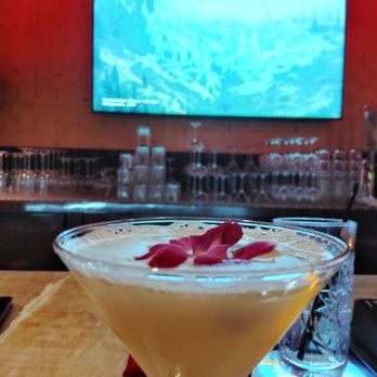 Chi - Bartender David's lychee martini! - Chinese Near Me - Reno, Nevada