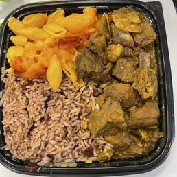 What I received: rice & peas, Mac & cheese and curried goat. The only thing was correct was the rice. What I received: rice & peas, Mac & cheese and curried goat. The only thing was correct was the rice.