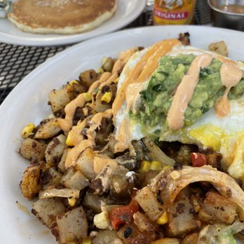 Breakfast House - Supreme Chorizo Hash - Breakfast & Brunch Near Me - Chicago, Illinois Breakfast House - Supreme Chorizo Hash - Breakfast & Brunch Near Me - Chicago, Illinois