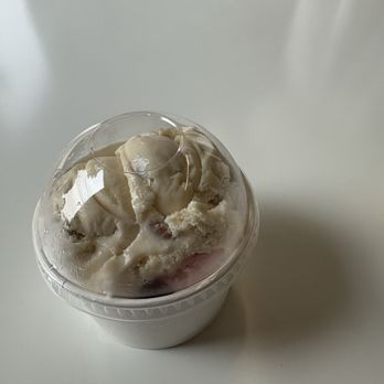 The Ice Cream Garage - To go options - Ice Cream & Frozen Yogurt Near Me - Barrington, Rhode Island The Ice Cream Garage - To go options - Ice Cream & Frozen Yogurt Near Me - Barrington, Rhode Island