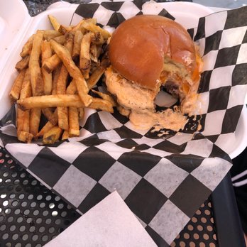 Outlaw BBQ Smokehouse - Bay Burger - Barbeque Near Me - Hampstead, Maryland