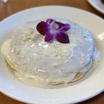 Guieb Cafe - Hawaiian Pancakes - New American Near Me - Honolulu, Hawaii