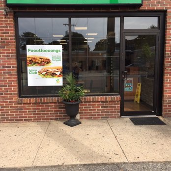 Subway - Completely renovated - Sandwiches Near Me - Norwalk, Connecticut