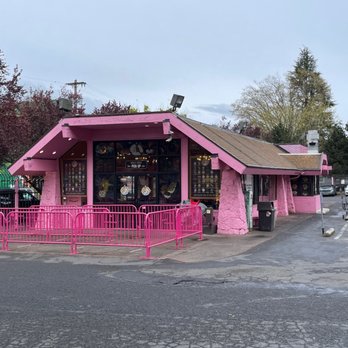 Voodoo Doughnut - Outside - Donuts Near Me - Portland, Oregon Voodoo Doughnut - Outside - Donuts Near Me - Portland, Oregon