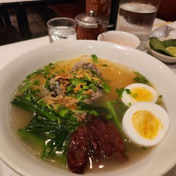 Saigon Cafe - Pork meatball soup - Vietnamese Near Me - Jersey City, New Jersey