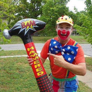 Bam Entertainment - We provide many themes for Kid's birthday parties, including Clowns, Face painters and balloon twisters. - Face Painting Near Me - Tulsa, Oklahoma