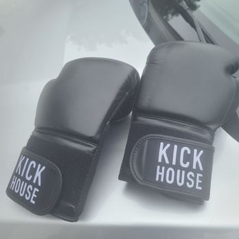 KickHouse - Kickboxing Near Me - Los Alamitos, California