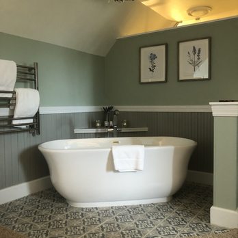 Ravenscroft Inn - Loved the tub - Bed & Breakfast Near Me - Port Townsend, Washington Ravenscroft Inn - Loved the tub - Bed & Breakfast Near Me - Port Townsend, Washington