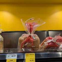 WFM Coffee Bar - Carbonaut hot dog buns